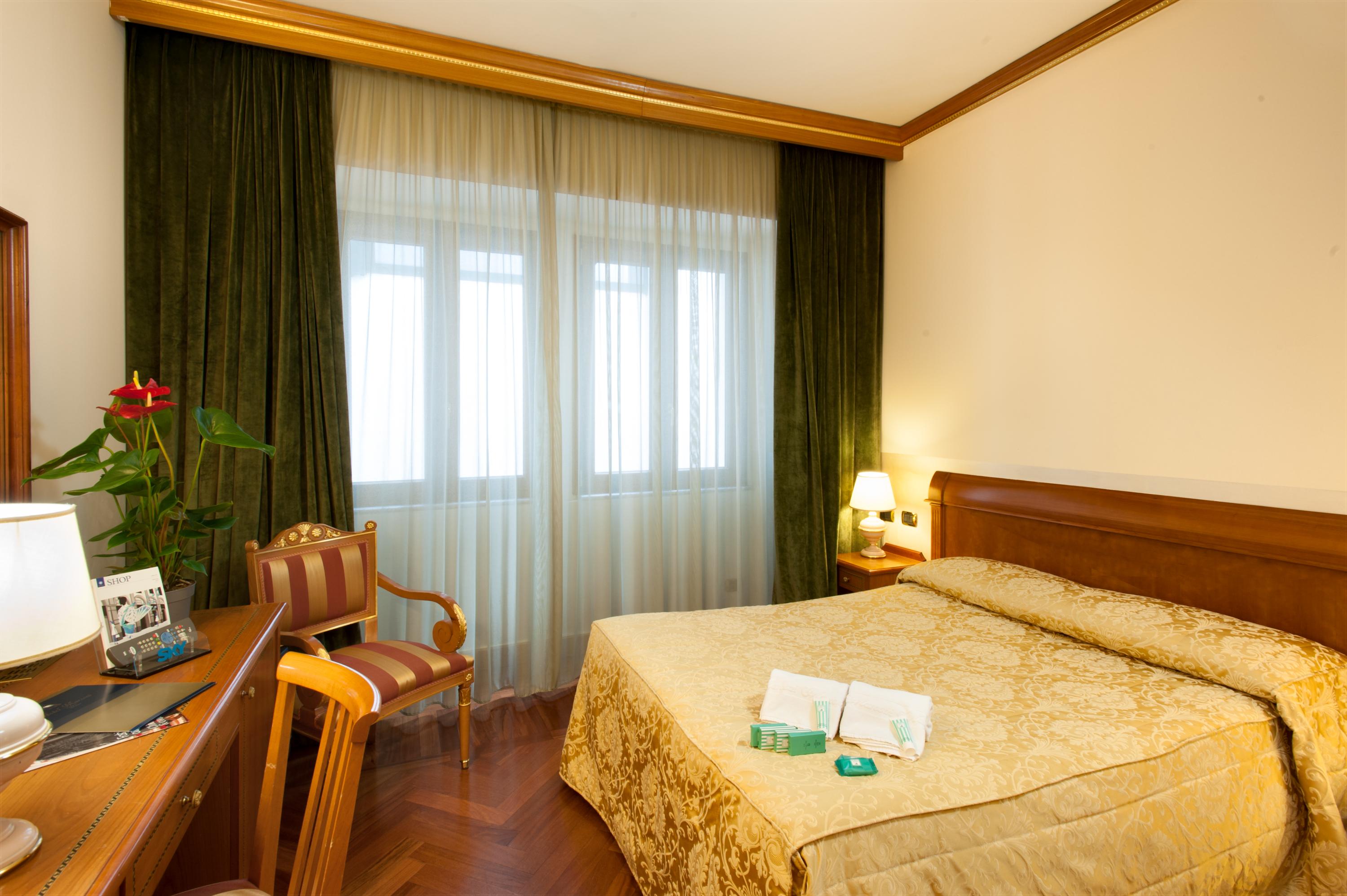 Hotel Marconi Milan Bagian luar foto