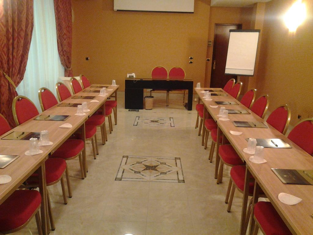 Hotel Marconi Milan Bagian luar foto